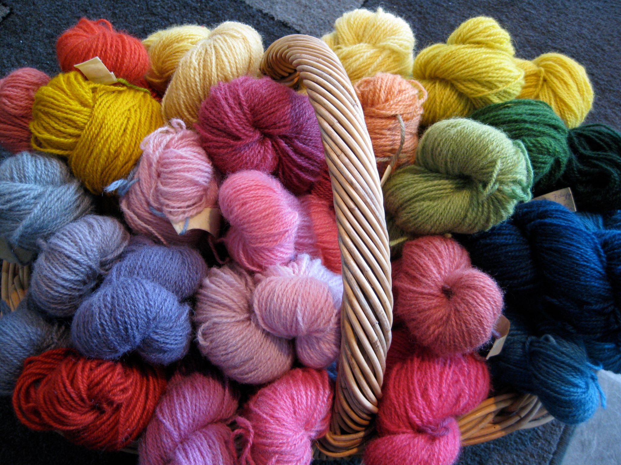 891594_106761959523526_7404430_o