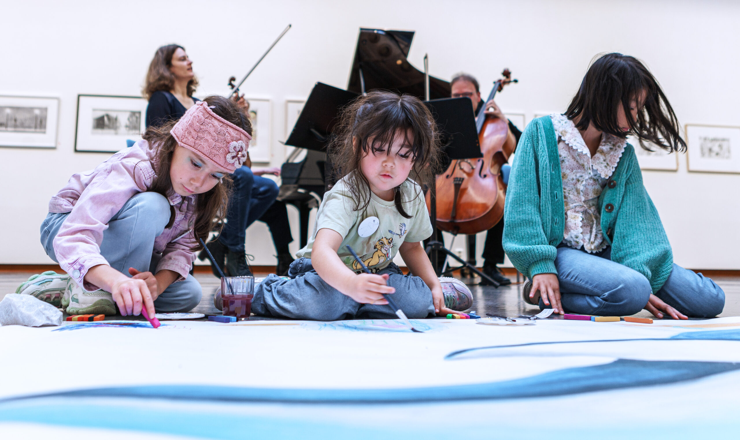 Kulturnatt_ tegn til klassisk musikk_foto Doyoung Yoon Haugalandmuseet_2